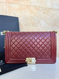 Chanel Boy Bag in New Medium GHW - Series 22