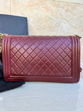 Chanel Boy Bag in New Medium GHW - Series 22
